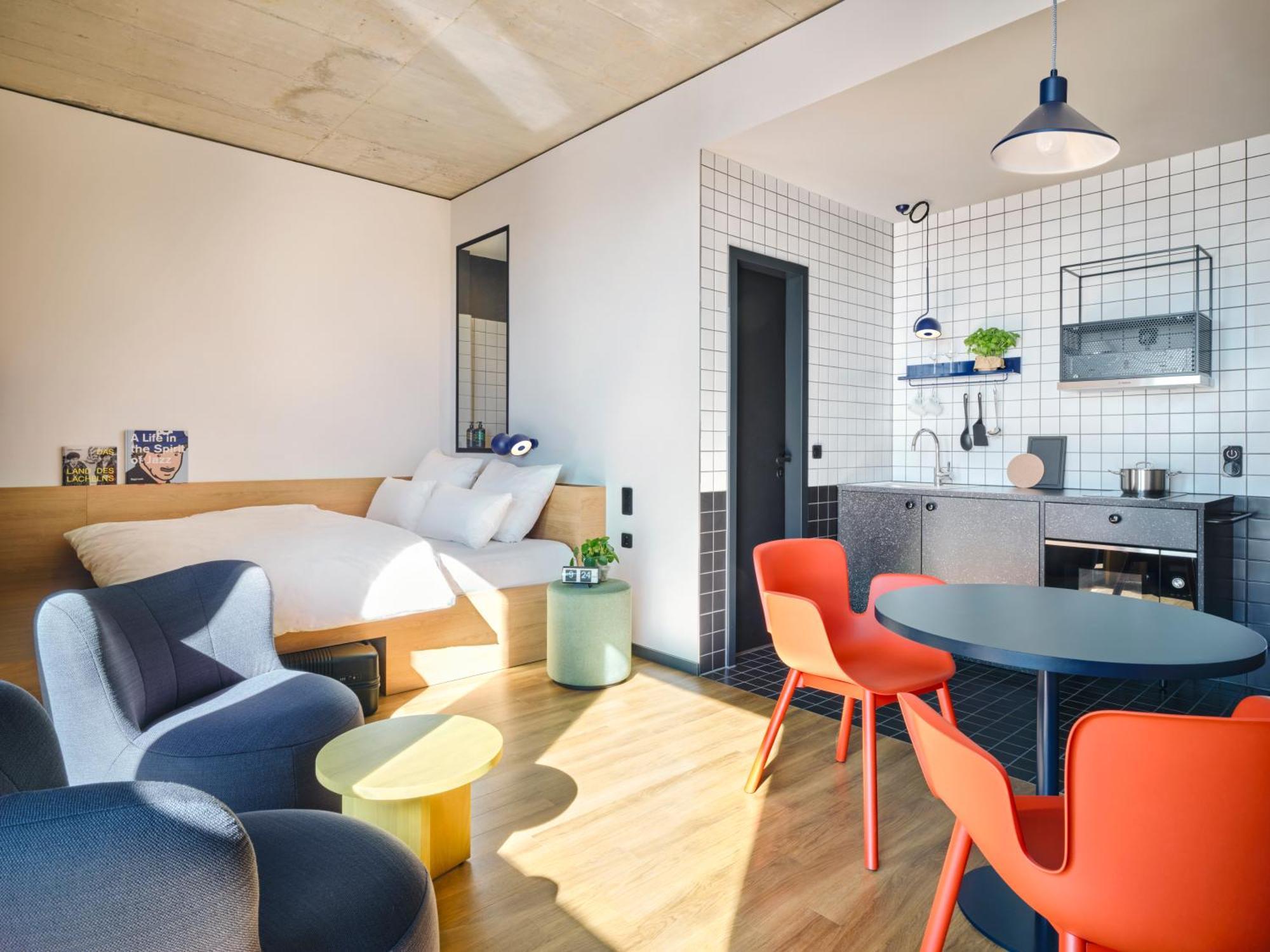 Stayery Guetersloh Hauptbahnhof Exterior photo